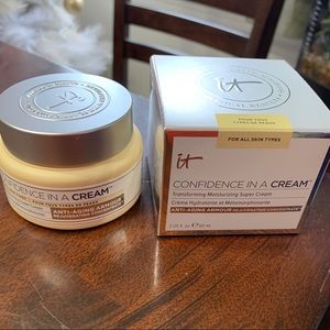 IT Cosmetics Confidence in a Cream Anti-Aging 2oz